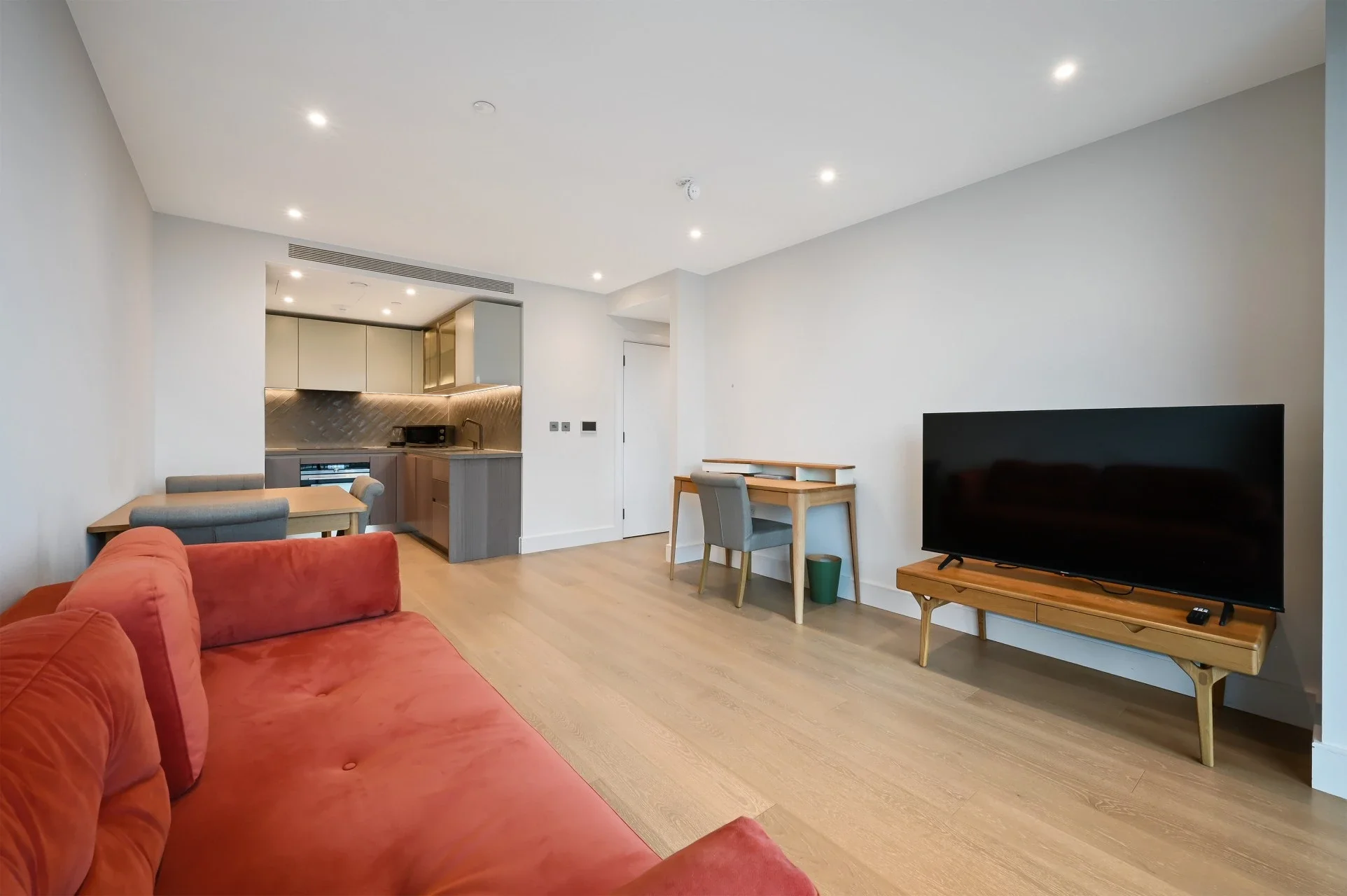 Flat Palmer Road in Greater London