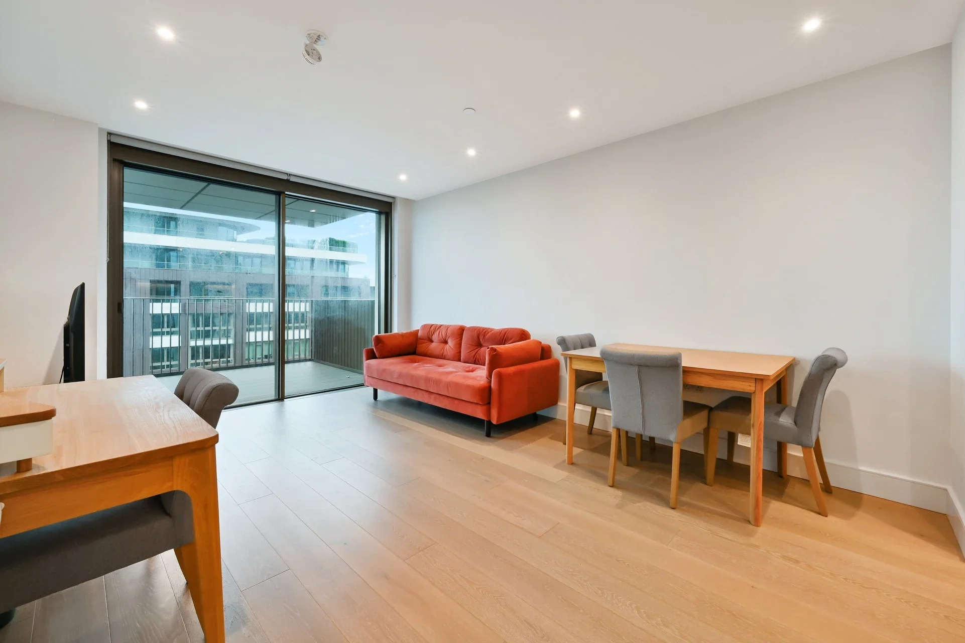 Flat Palmer Road in Greater London