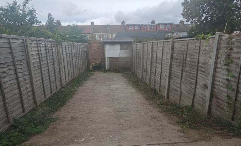 House Sherrard Road in Greater London