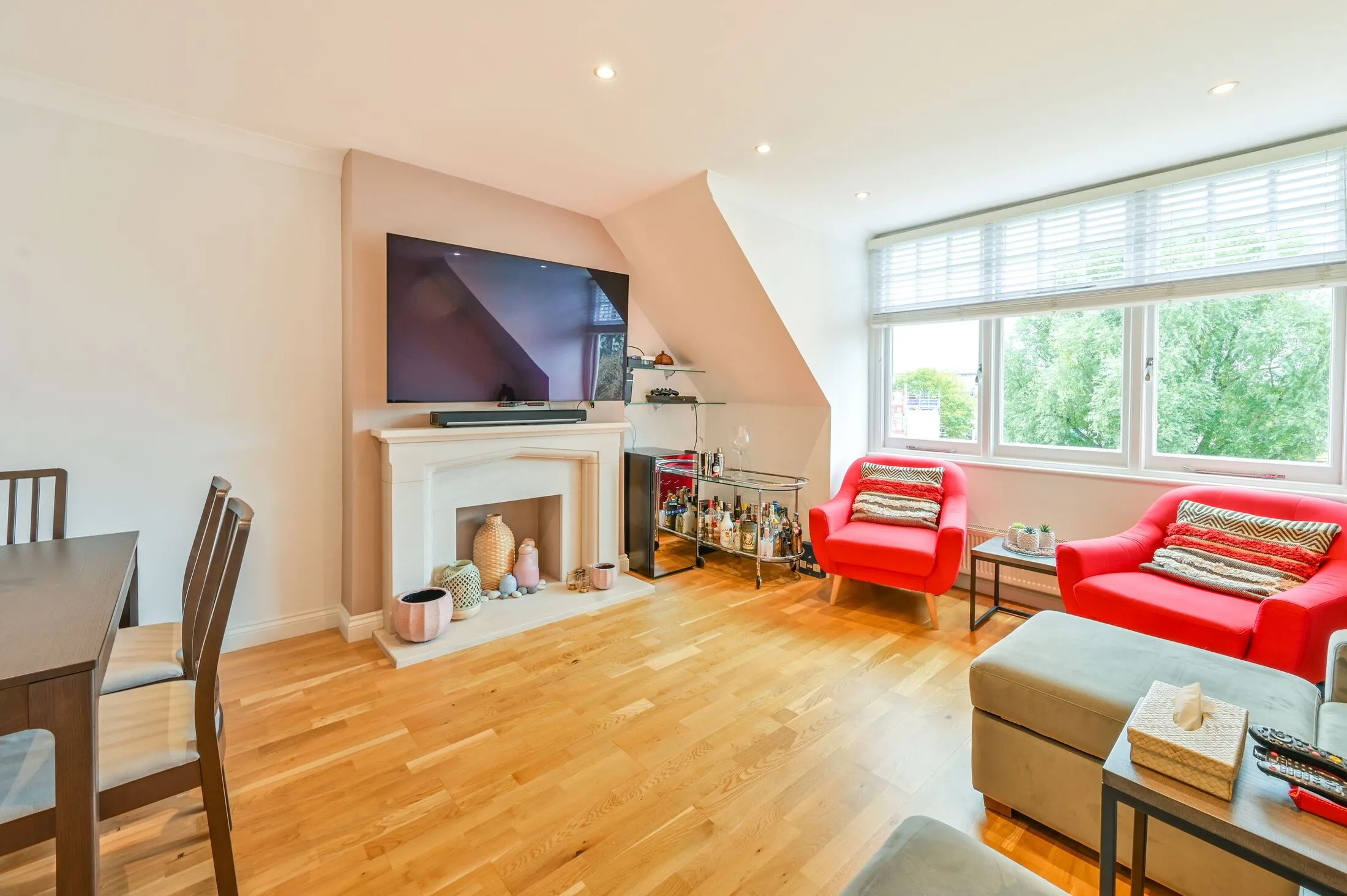 Flat Goldhurst Terrace in Greater London