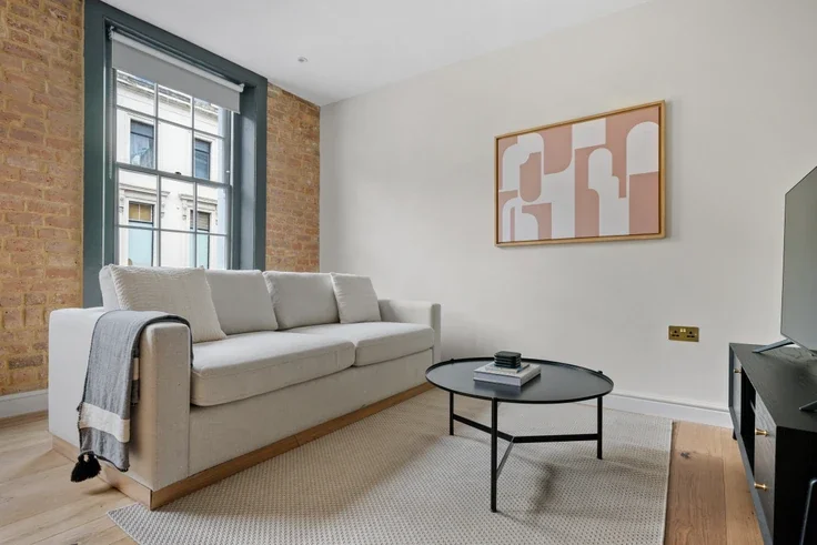Flat Norfolk Place in City of Westminster