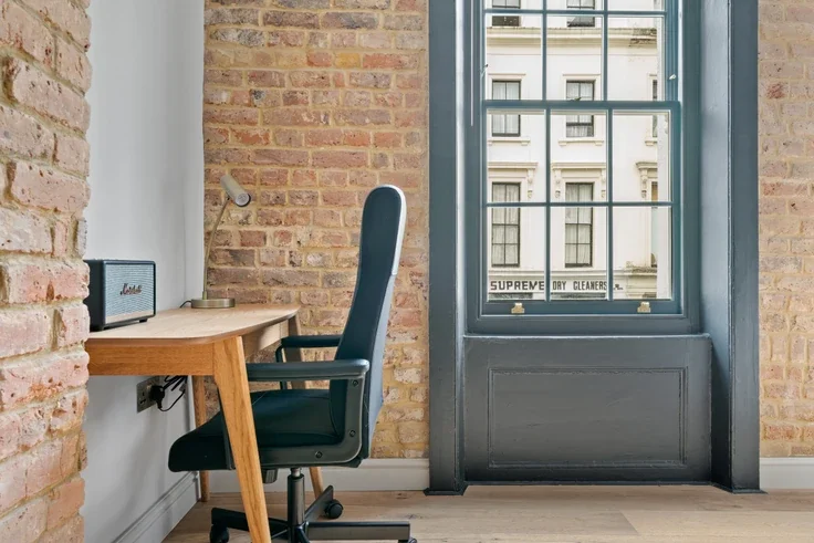 Flat Norfolk Place in City of Westminster