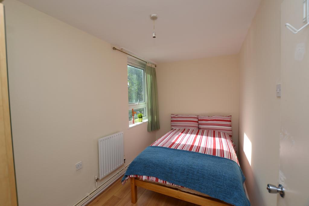 Room Zetland Street in Greater London