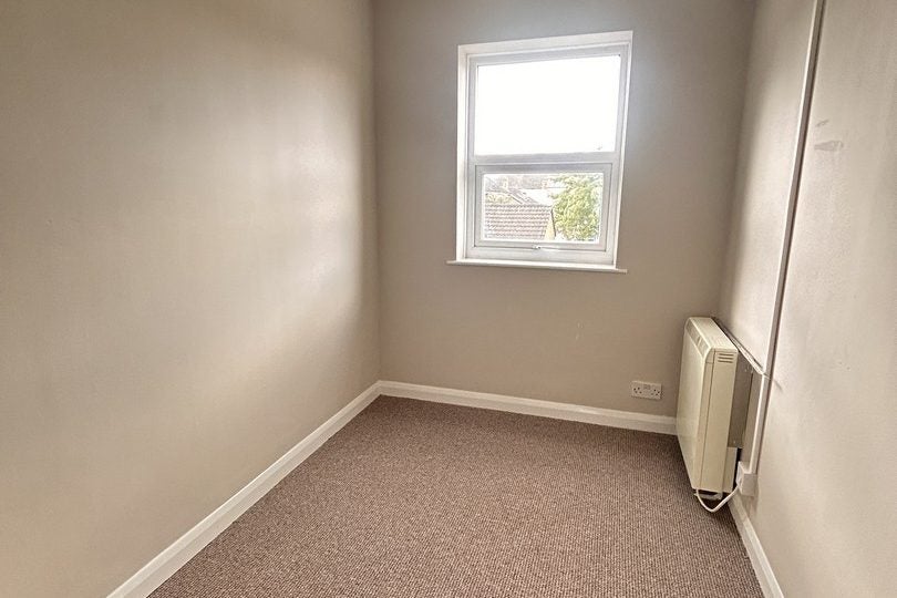 Flat Albert Avenue in Hull