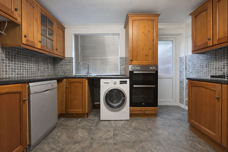 Flat Rutland Avenue in High Wycombe