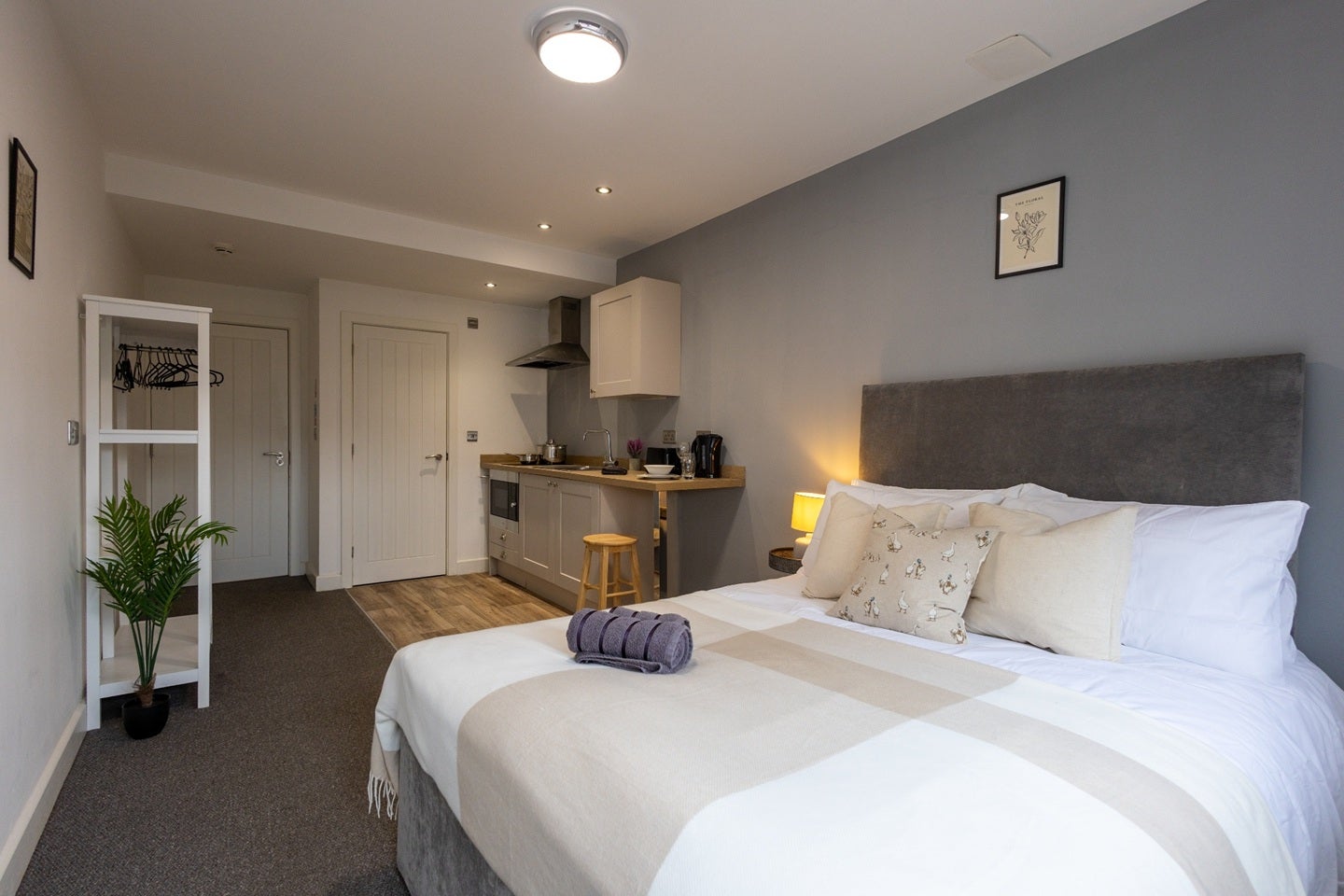 Room Macklin Street in Derby