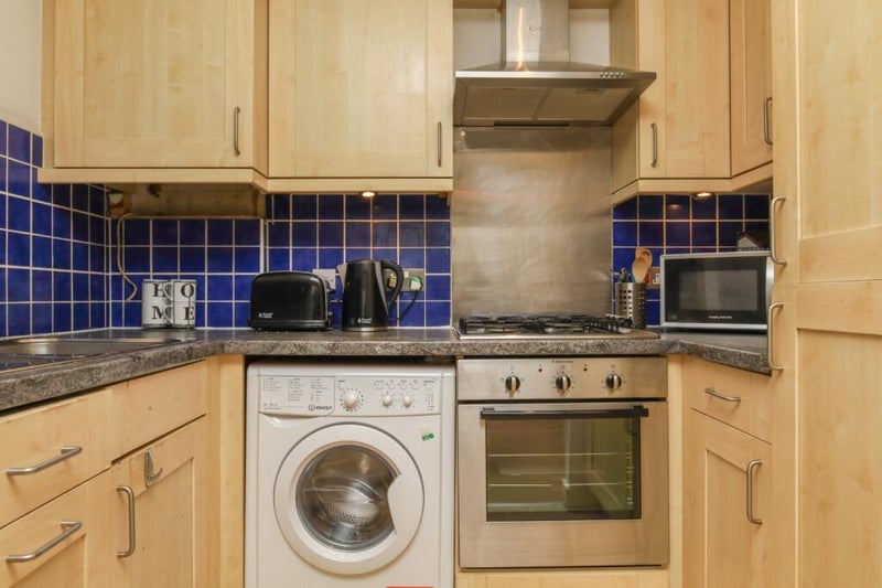 Flat Dunblane Street in Glasgow