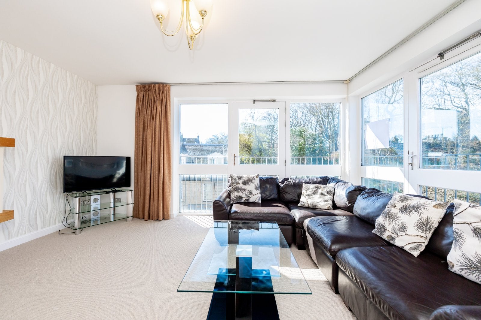Flat Dee Village in Aberdeen City