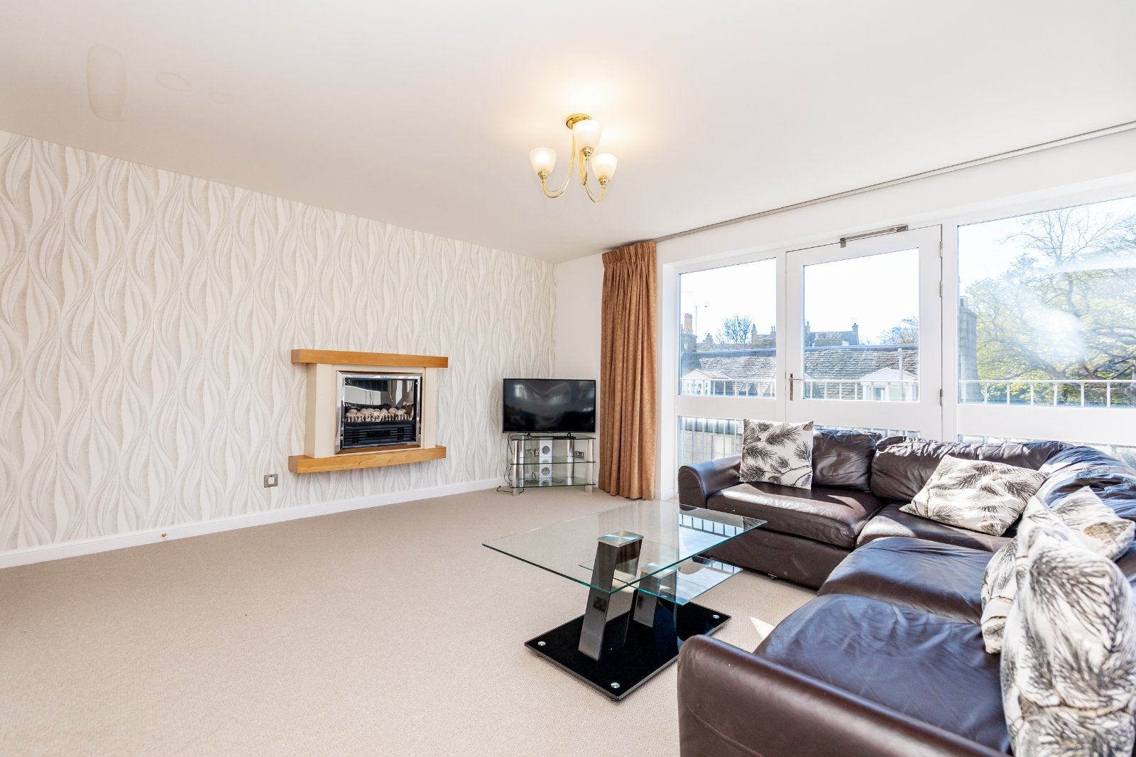Flat Dee Village in Aberdeen City