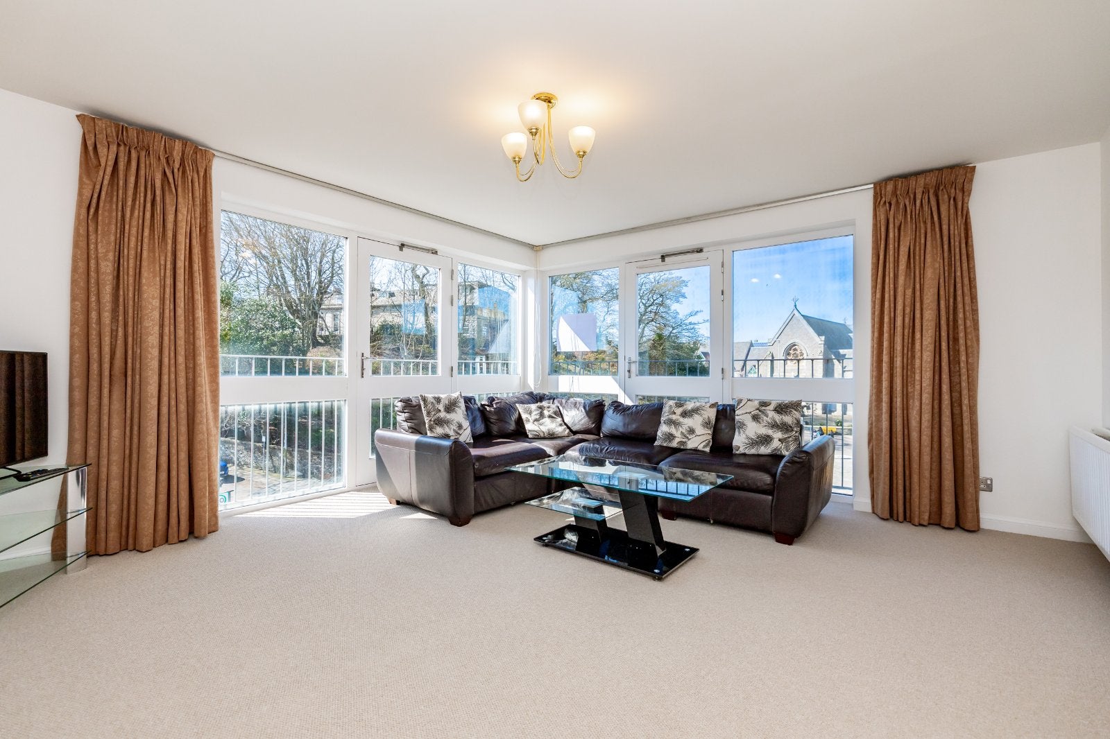 Flat Dee Village in Aberdeen City