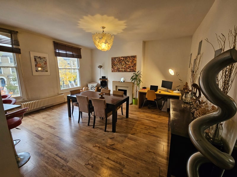 Room Amhurst Road in Greater London