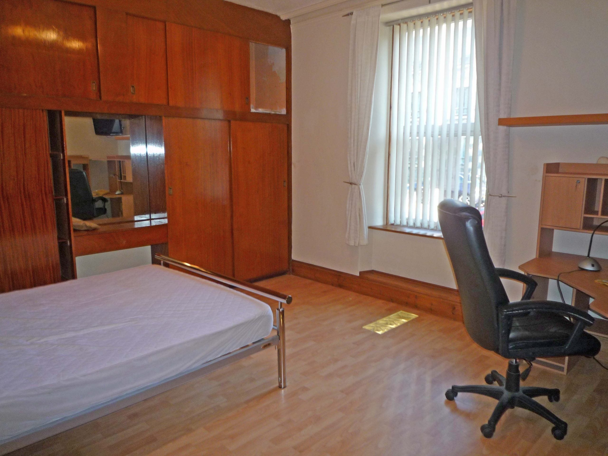 Flat Roslin Street in Aberdeen City