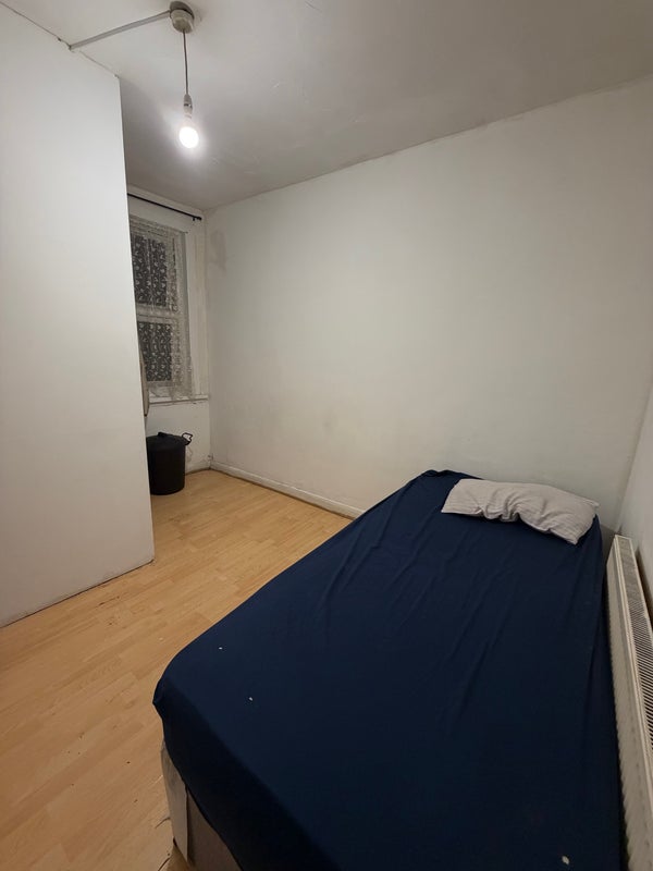 Flat Katherine Road in Greater London