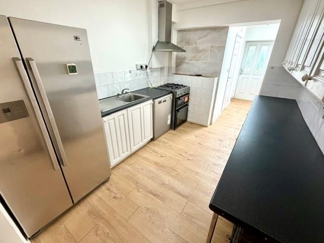 House Norbury Grove in Greater London