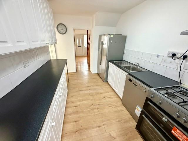 House Norbury Grove in Greater London