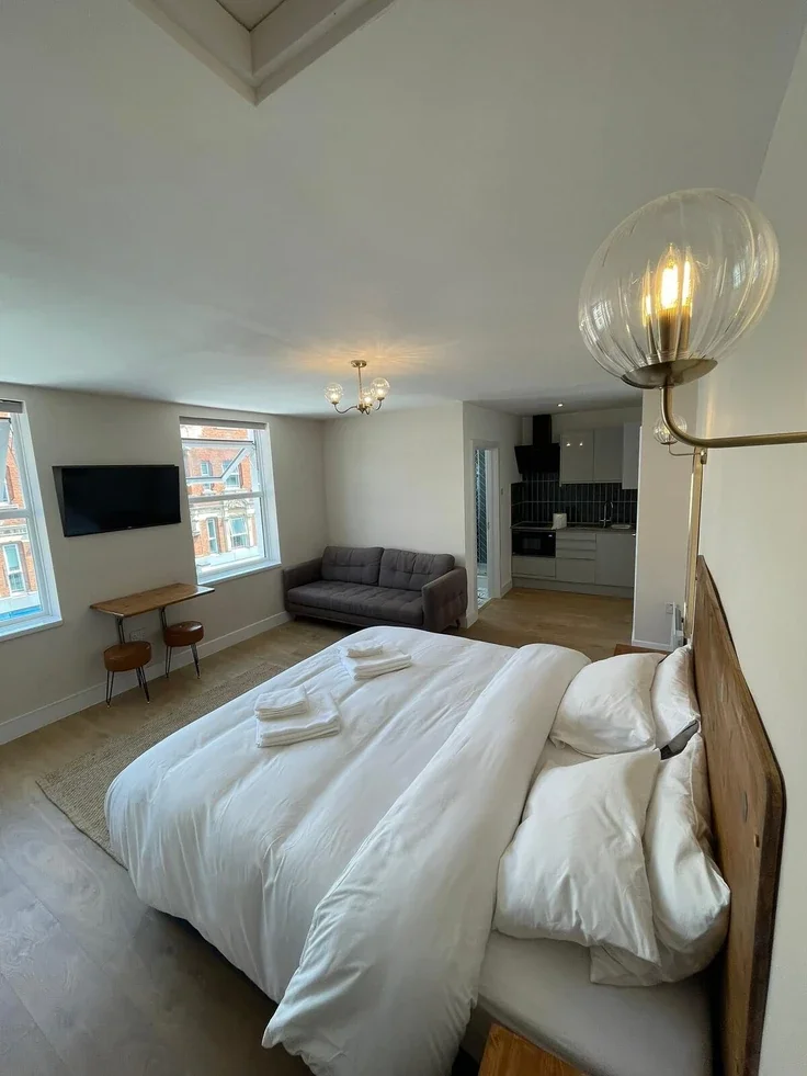 Flat Rye Lane in Greater London