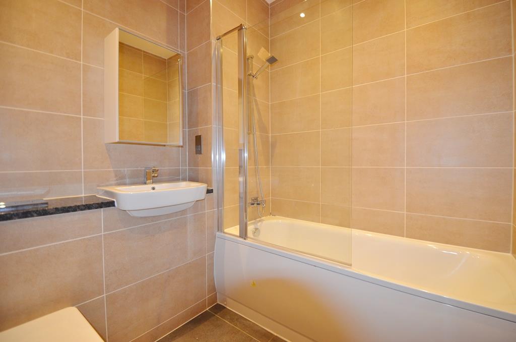 Flat Clayton Road in Greater London