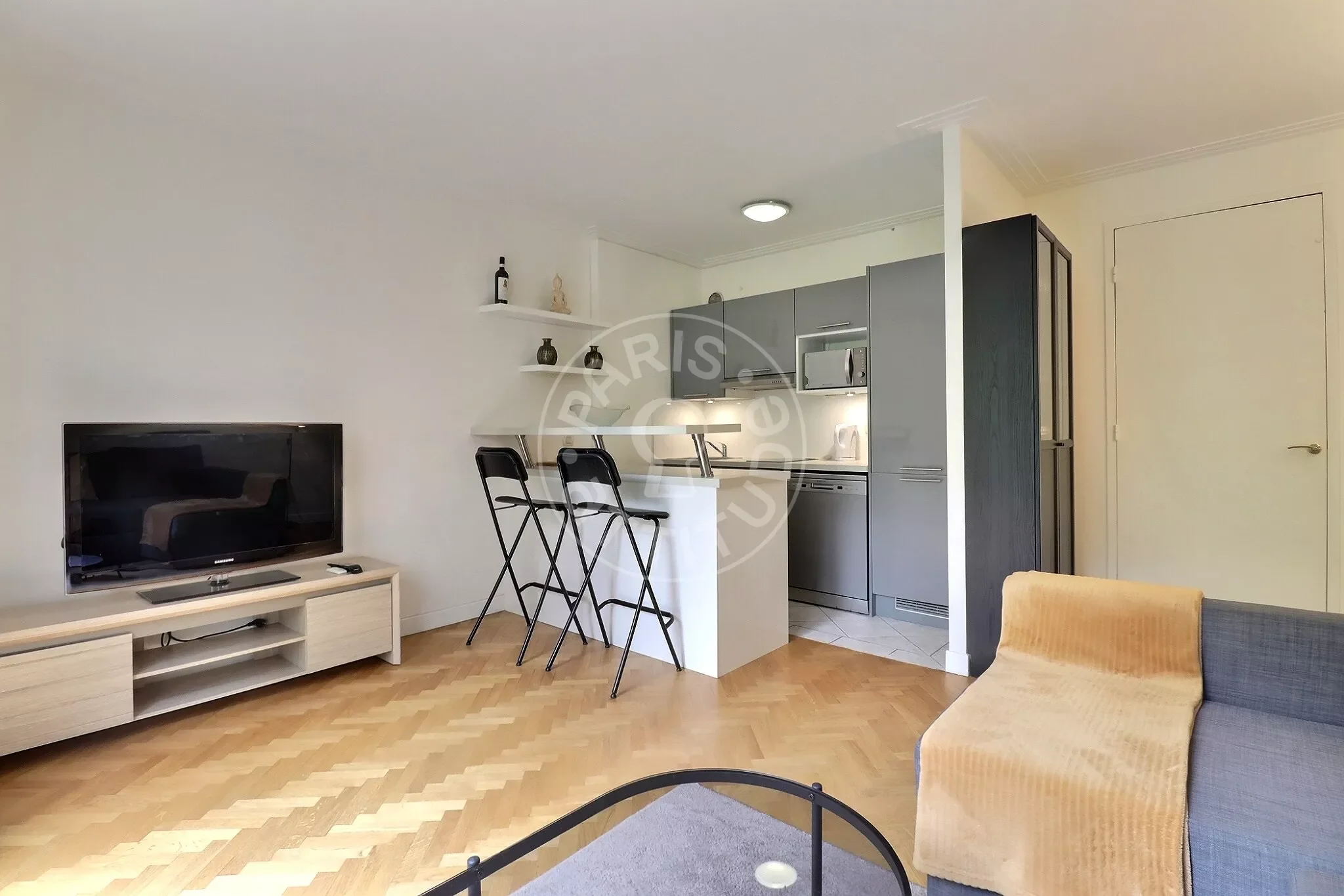 Appartement Rue Henri Heine à Paris