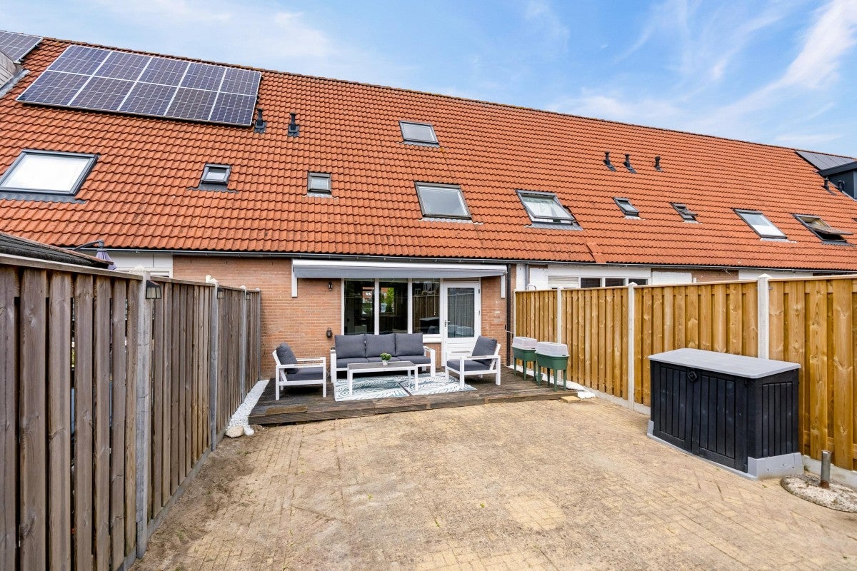 Tussenwoning te koop: Geleenstraat 9, Almere