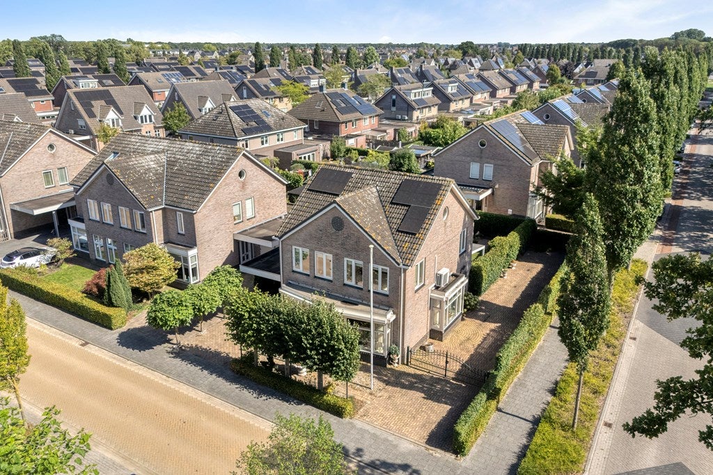 Huis Van Laarstraat 2 in Hardenberg