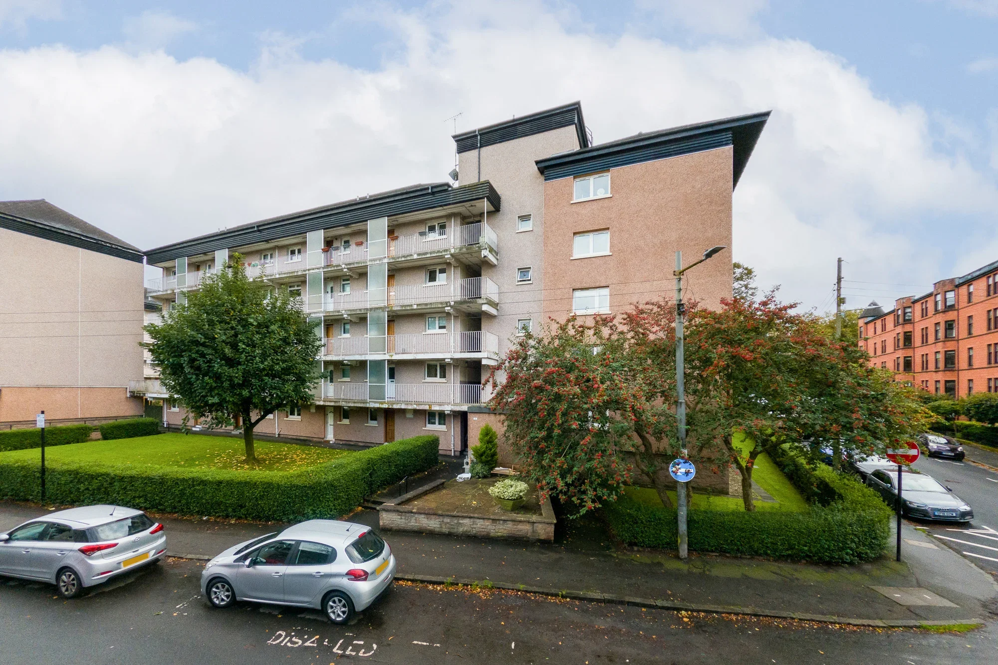 Flat Prince Albert Road in Glasgow