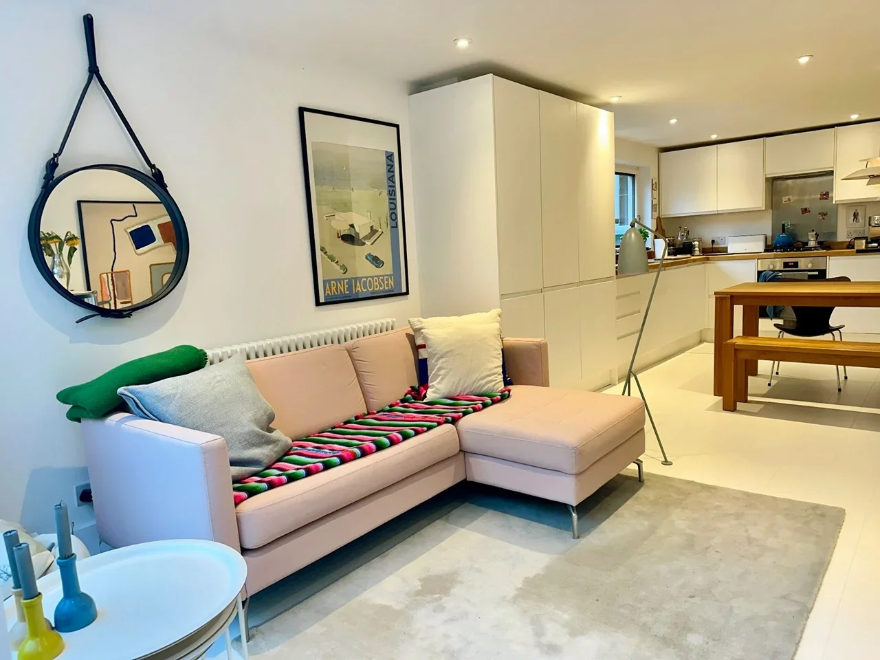 Flat Mervan Road in Greater London