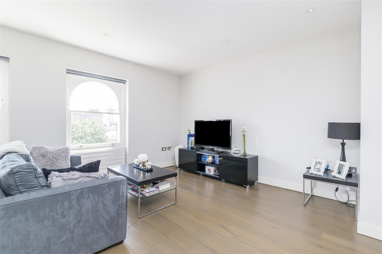 Flat Fulham Road in Greater London