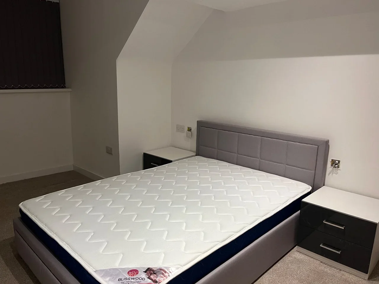 Room Back Dawlish Mount in Leeds