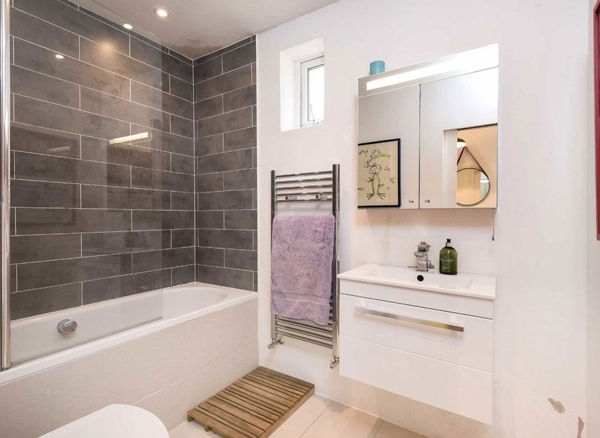Flat Fulham Road in Greater London