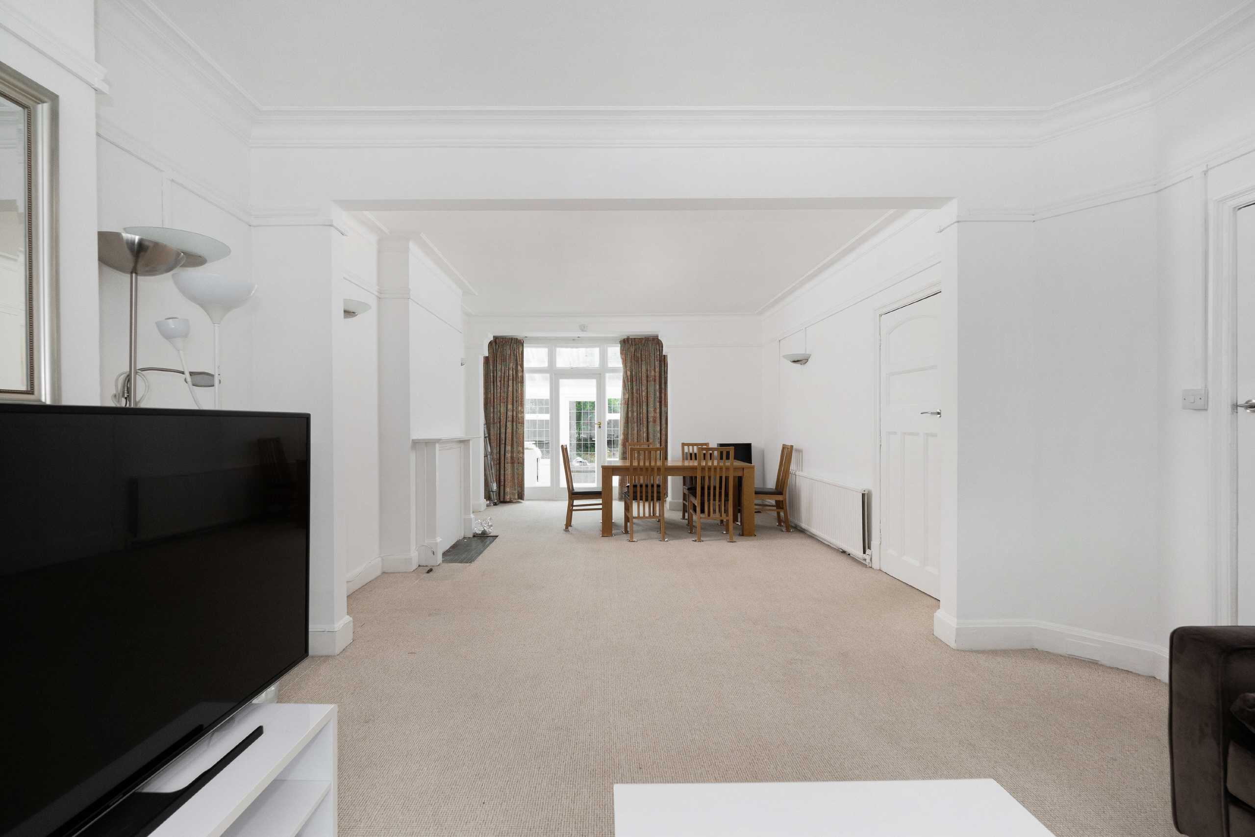 House Alwyne Road in Greater London