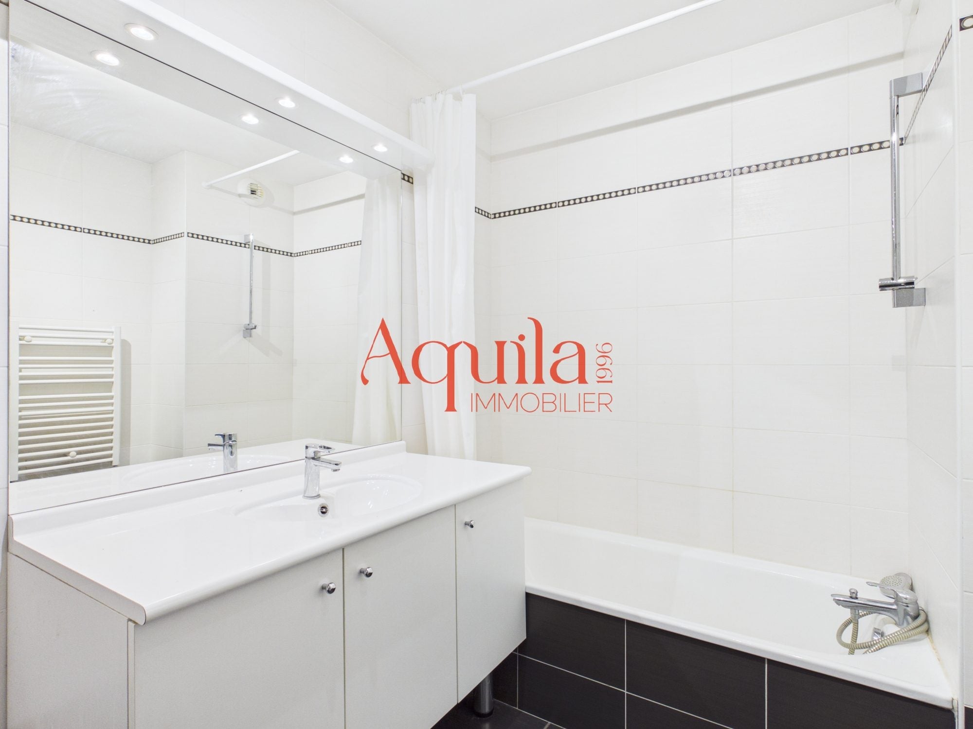 Appartement Rue Jacqueline Auriol à Lyon