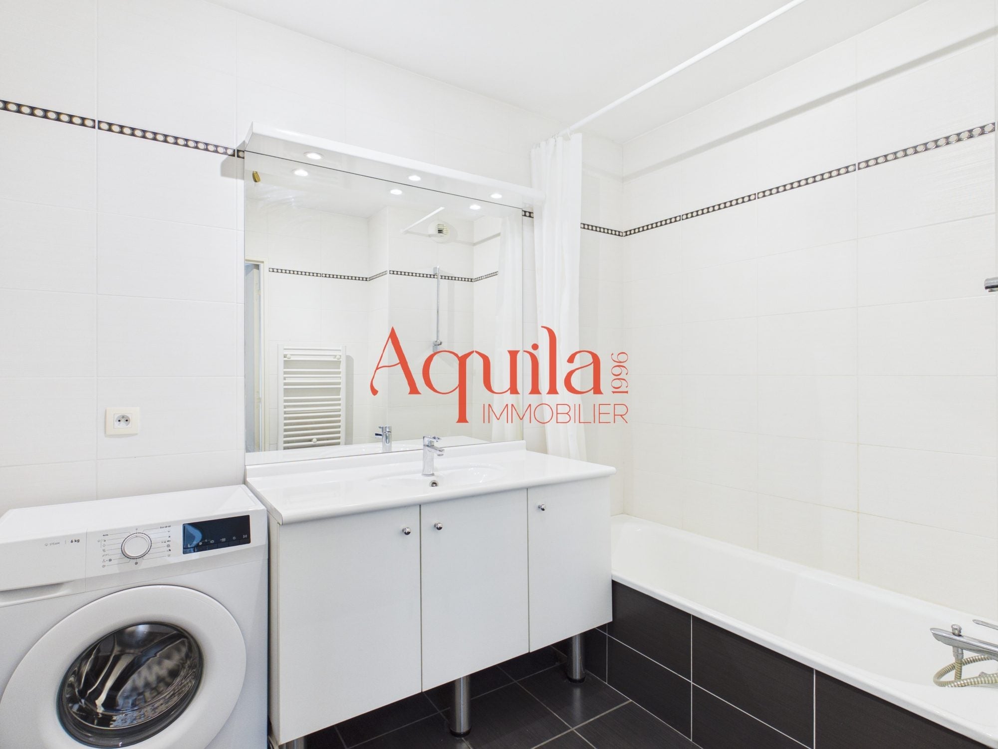 Flat Rue Jacqueline Auriol in Lyon