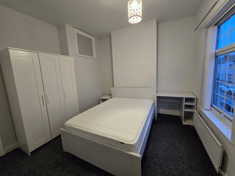 Room Caroline Street in Salford