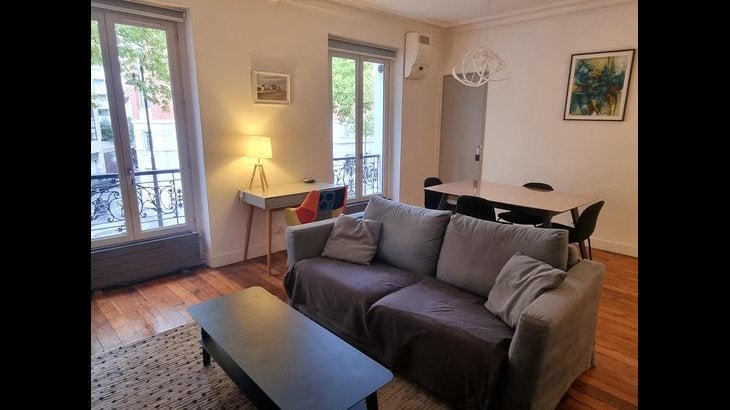 Appartement Boulevard Diderot à Paris