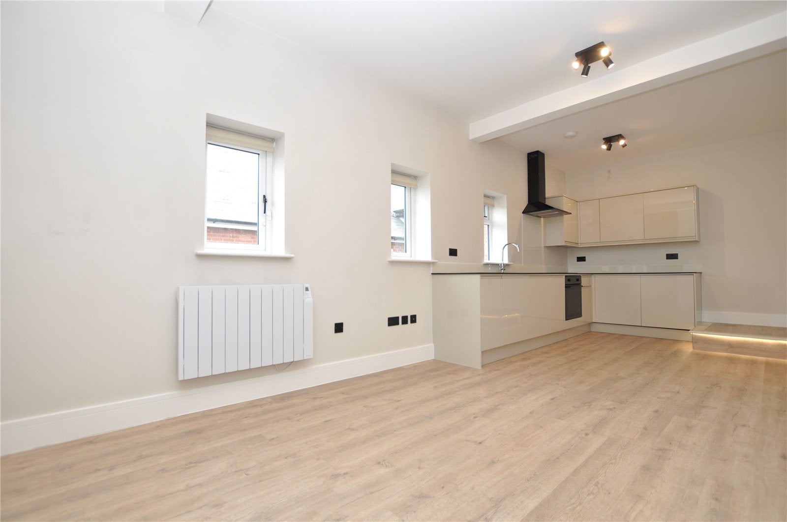 Flat Lynchford Road in Rushmoor