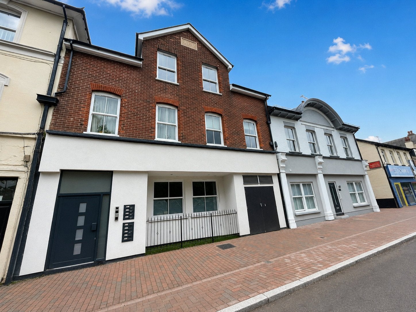 Flat Lynchford Road in Rushmoor