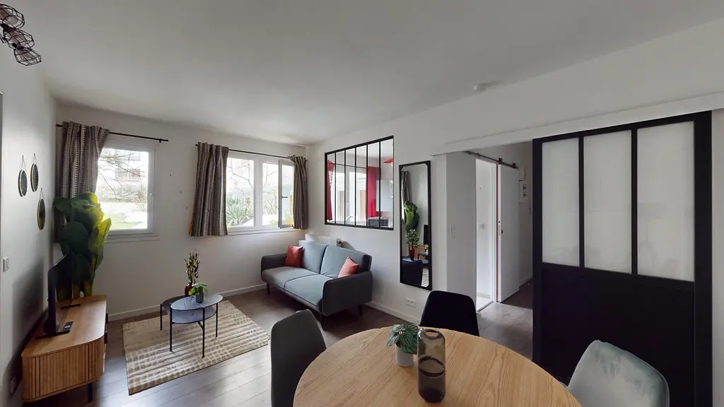 Flat Rue de la Fédération in Paris