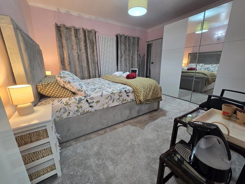 Room Troy Street in Blackburn