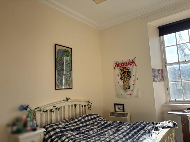 Room Sauchiehall Street in Glasgow