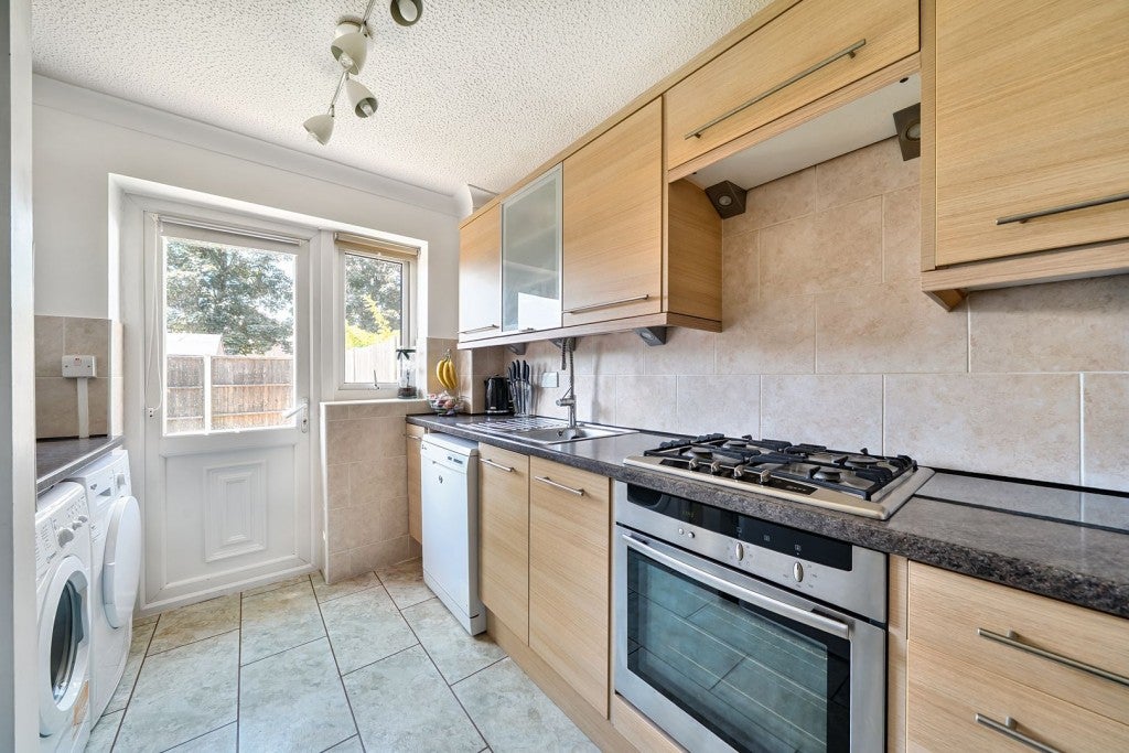 Flat Clover Road in Flitwick
