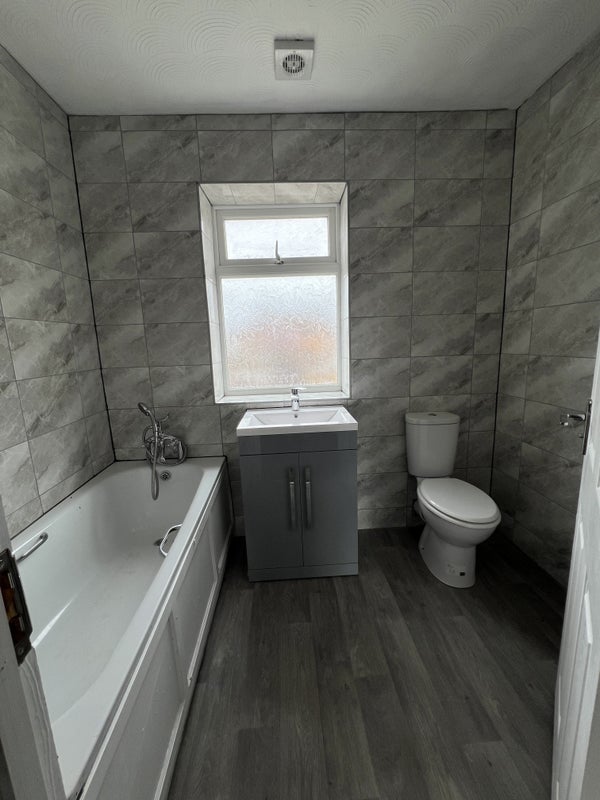 Room Daubeny Close in Bristol