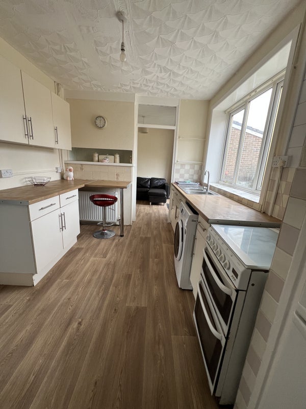 Room Daubeny Close in Bristol