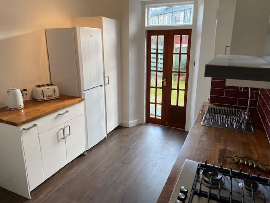 Flat Springfield Place in Roslin
