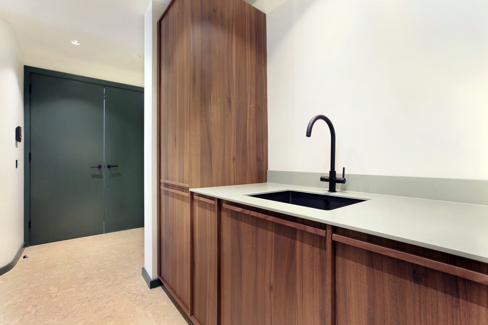 Flat All Saints Passage in Greater London