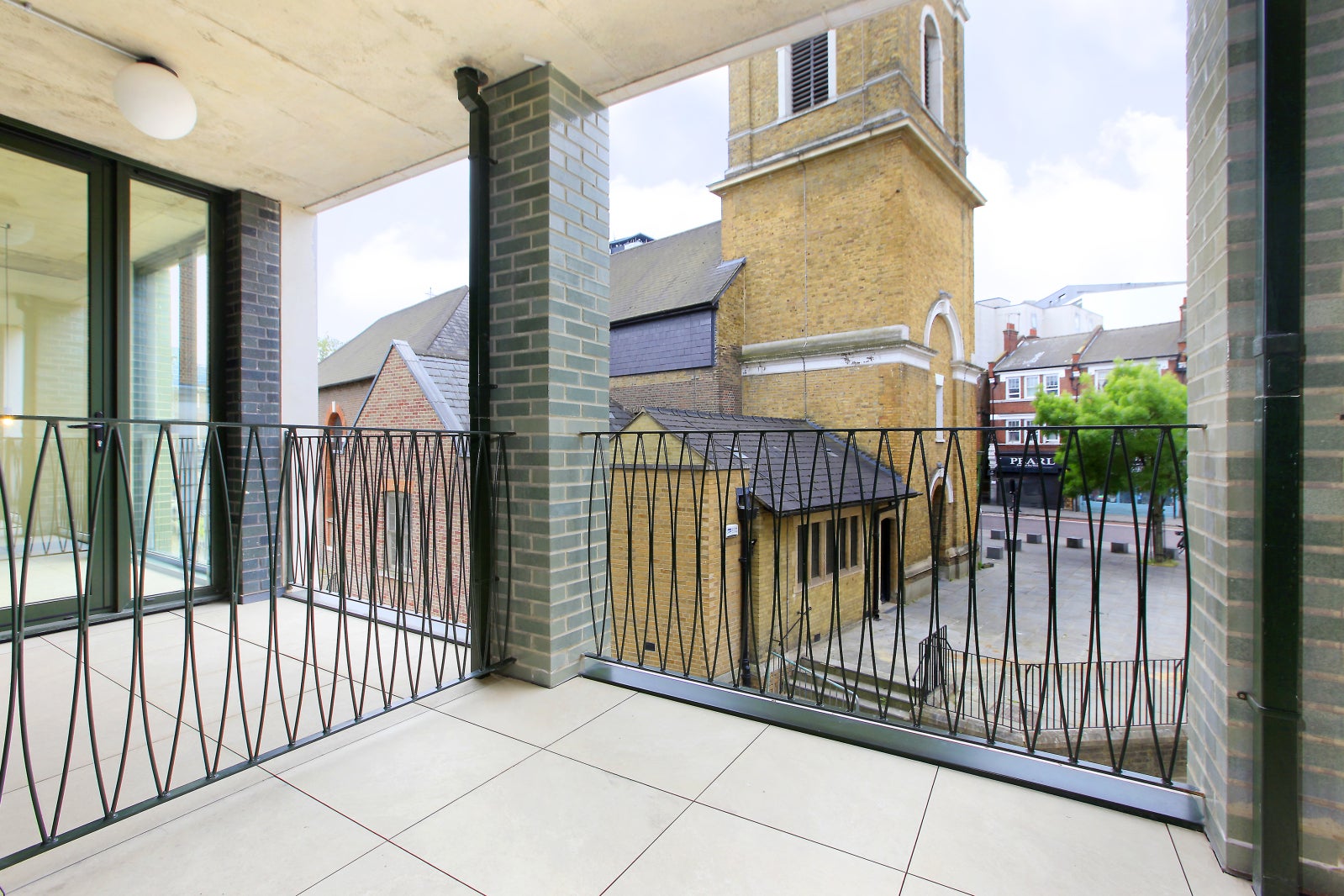 Flat All Saints Passage in Greater London