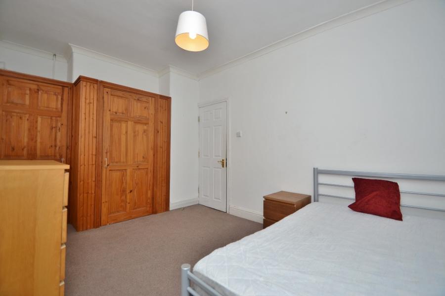 Room Methley Mount in Leeds