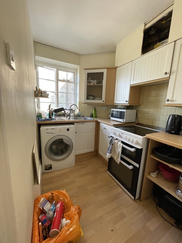 Room Dartmouth Grove in Greater London