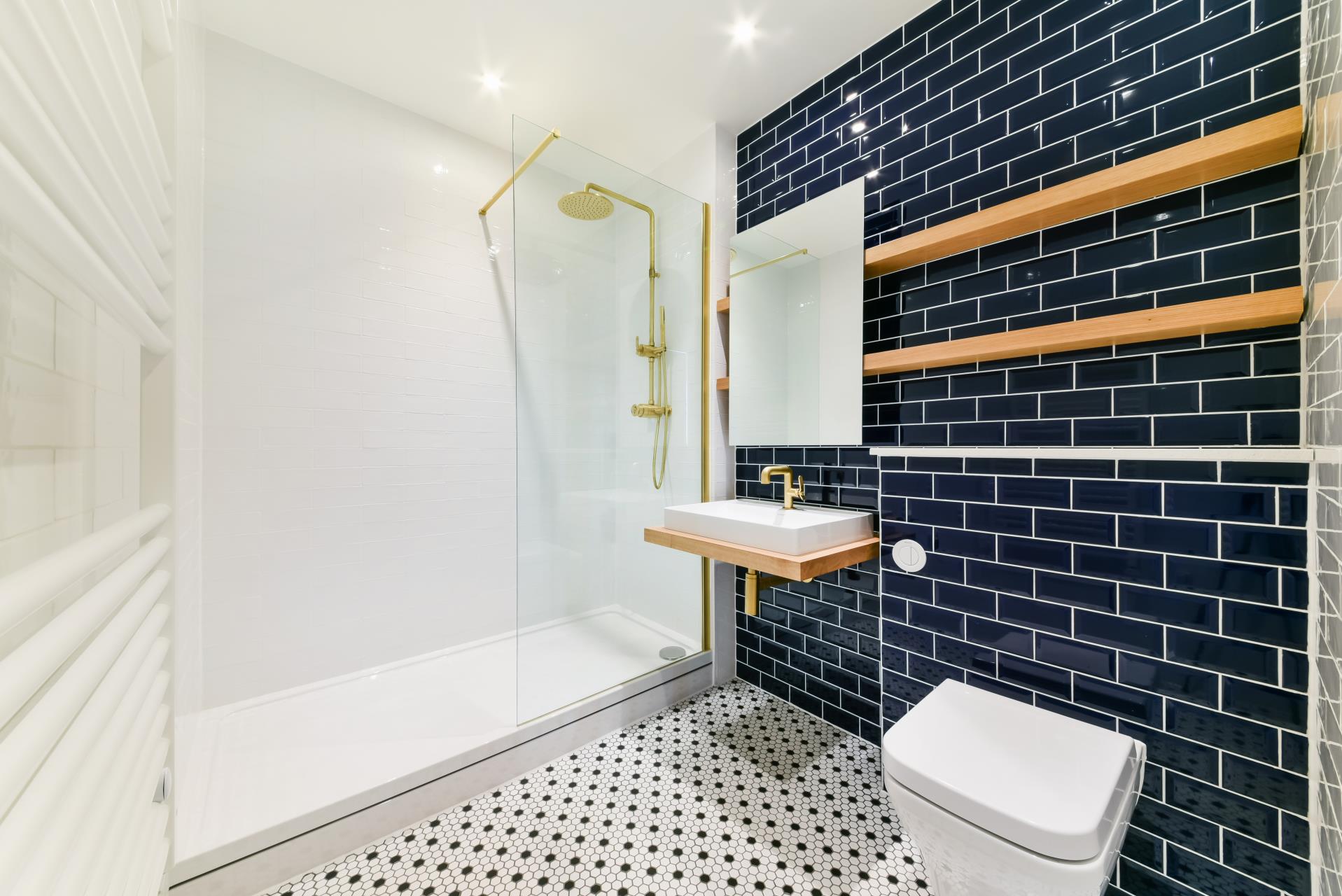 Flat Orchard Place in Greater London