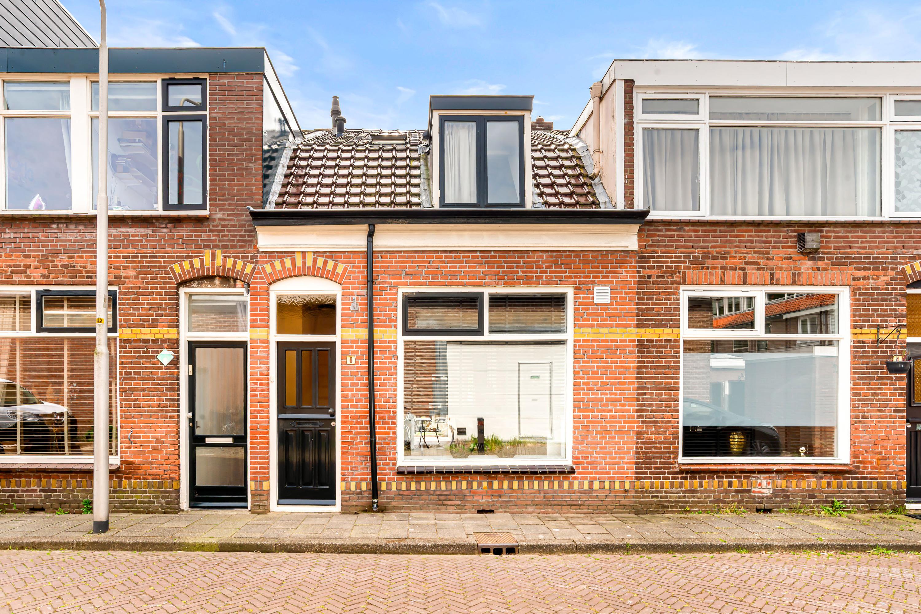 Huis Ranonkelstraat 6 in Santpoort-Noord