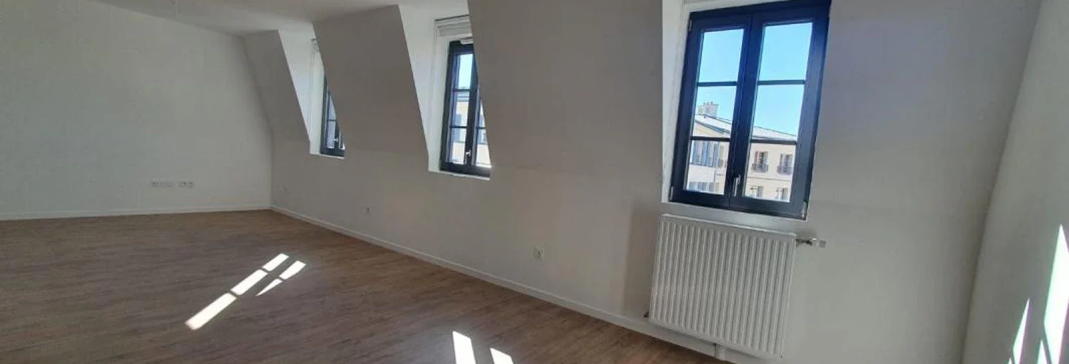 Appartement Rue Stéphane Charbonnier à Pontoise